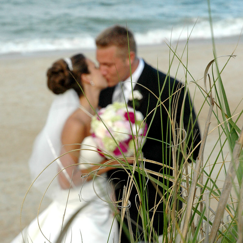 Wedding photography in Outer Banks by Destination Wedding photographer