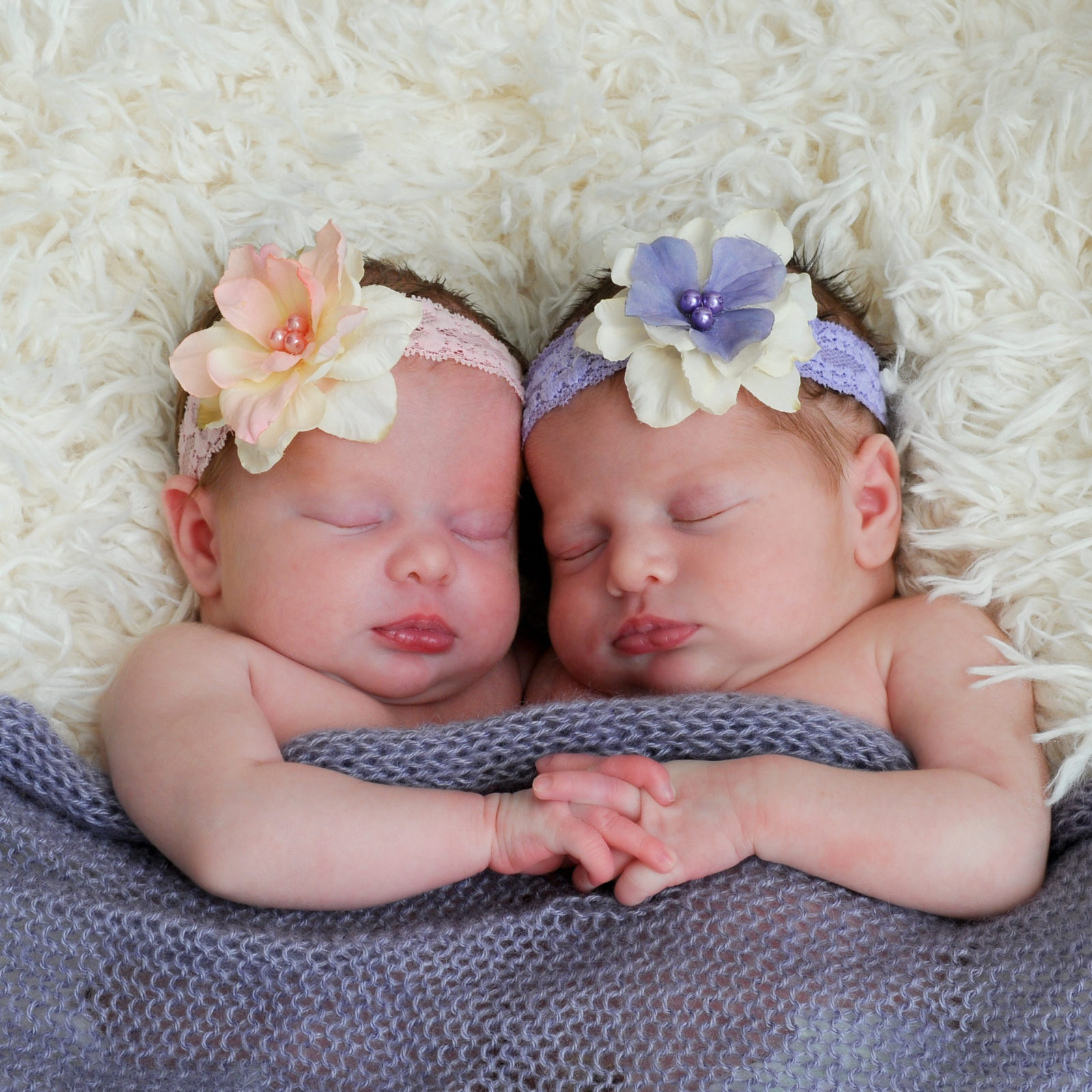 newborn photography of twins